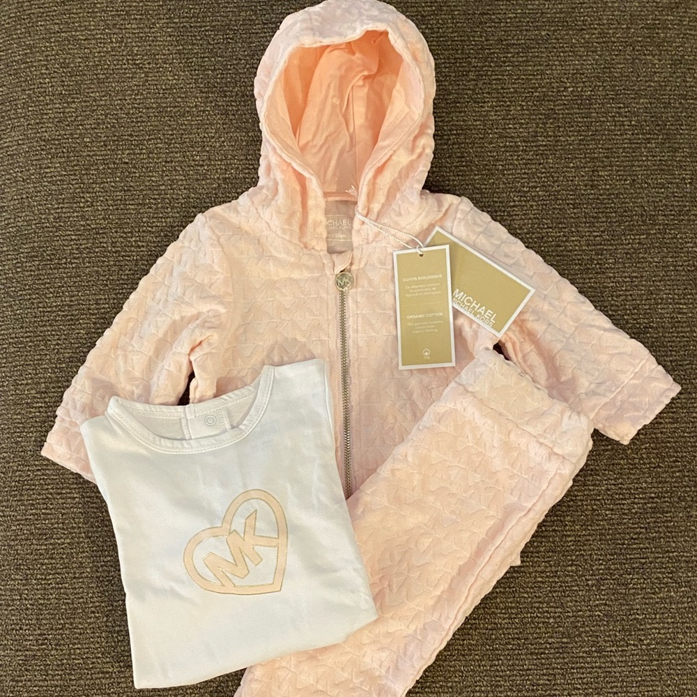 Michael Kors Baby Set